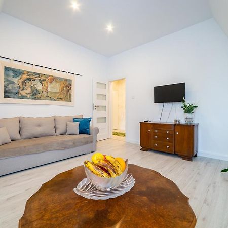 Okno Na Ratusz - Apartament De Luxe W Centrum Mragowa Διαμέρισμα Mrągowo Εξωτερικό φωτογραφία